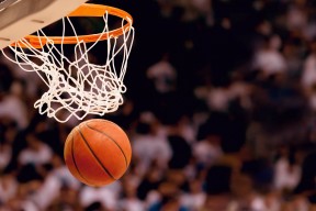 JIU YOU GAME-莫伊：全黑队前锋线上的核心力量，每一场比赛都成为球队的稳定器